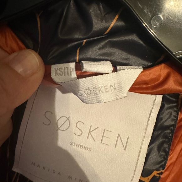 SOSKEN STUDIOS MARISA MINIGUCCI PORTRAIT PRINT DOWN PUFFER JACKET - Picture 5 of 15